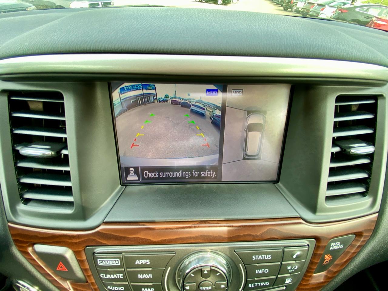 Nissan Pathfinder 4x4 Platinum 2018