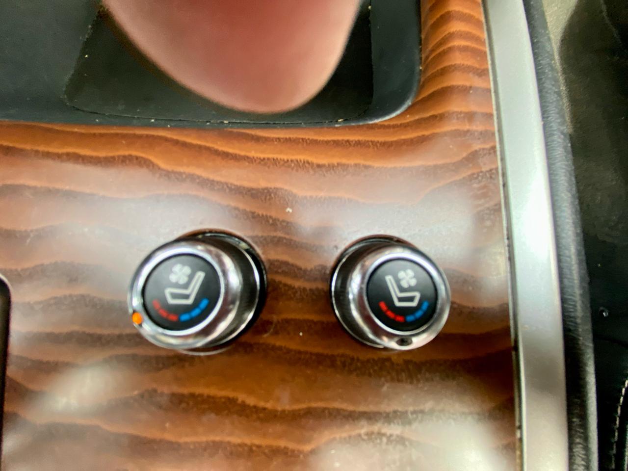 Nissan Pathfinder 4x4 Platinum 2018