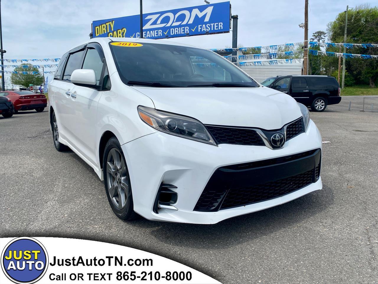 2019 Toyota Sienna SE FWD 8-Passenger (Natl)