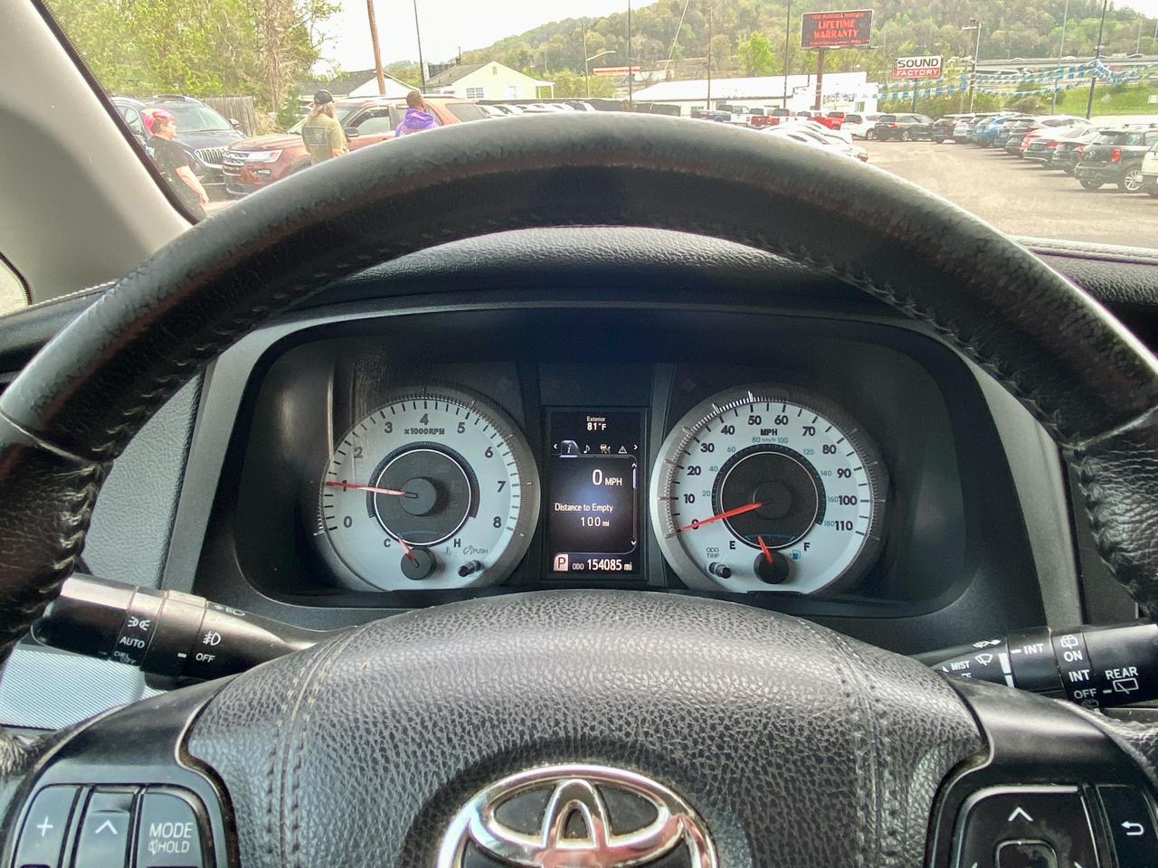 Toyota Sienna SE FWD 8-Passenger (Natl) 2019