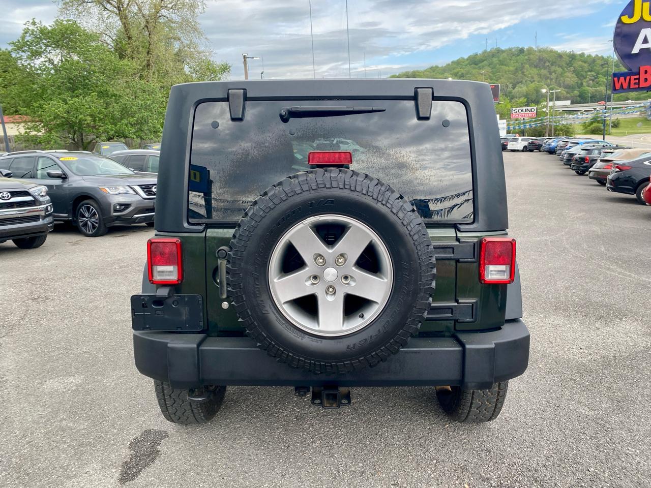 Jeep Wrangler Unlimited 4WD 4dr Rubicon 2011