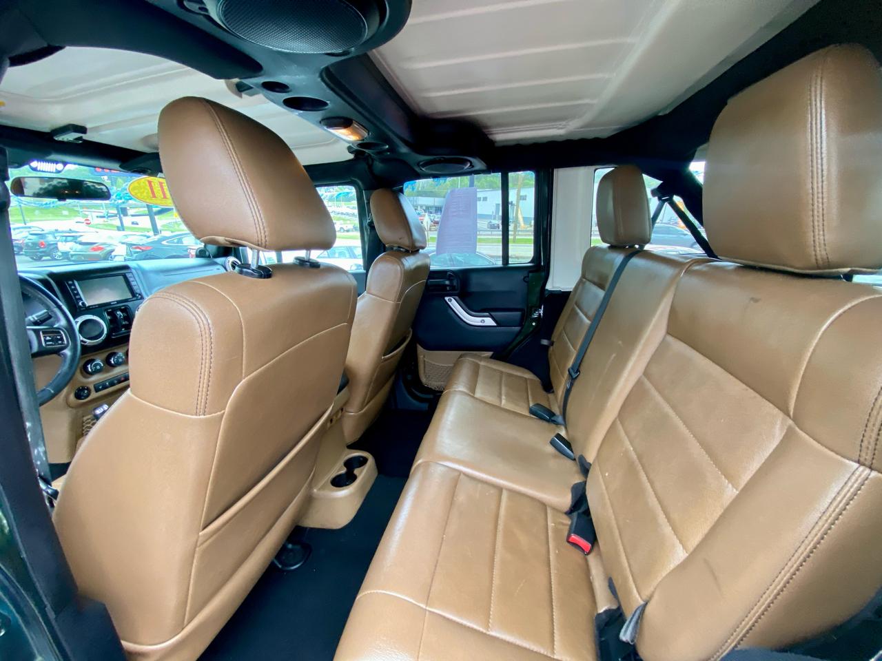 Jeep Wrangler Unlimited 4WD 4dr Rubicon 2011