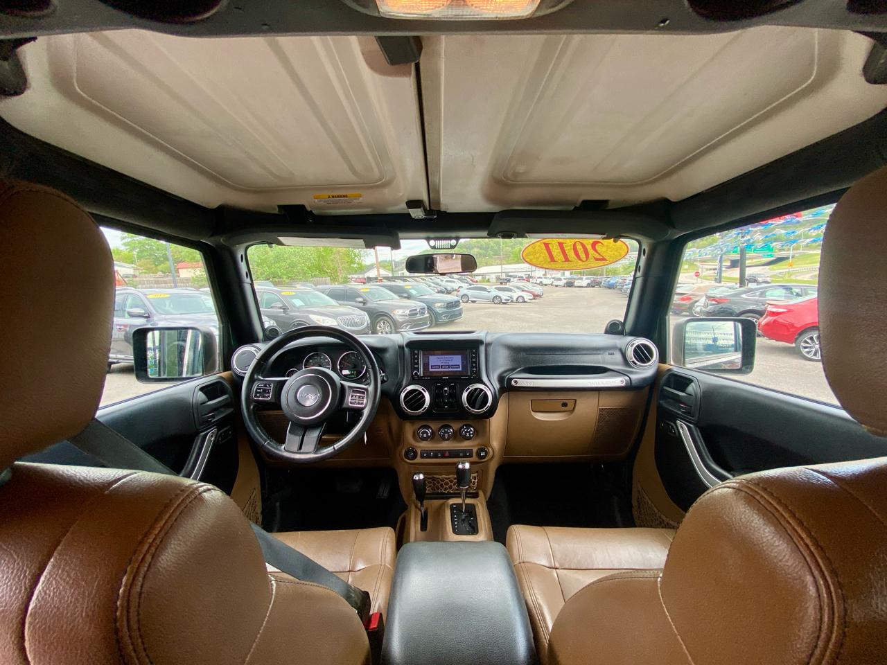 Jeep Wrangler Unlimited 4WD 4dr Rubicon 2011