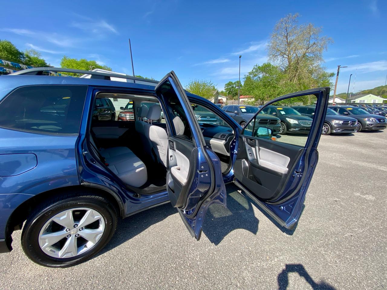 Subaru Forester 4dr Auto 2.5i Premium PZEV 2014