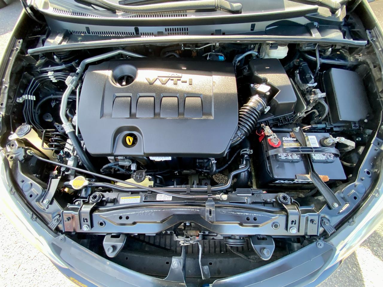 Toyota Corolla 4dr Sdn CVT LE Premium (Natl) 2014