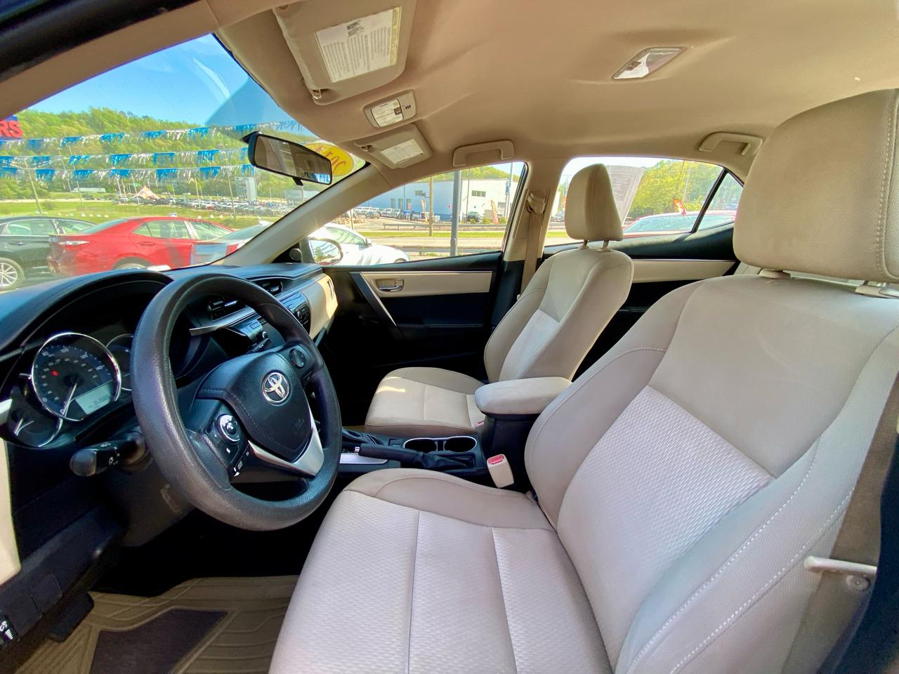 Toyota Corolla 4dr Sdn CVT LE Premium (Natl) 2014