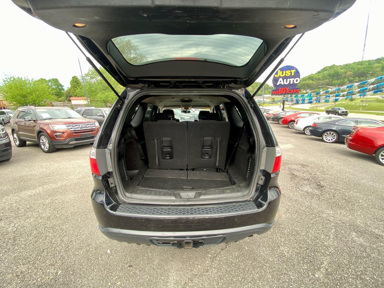 Dodge Durango 2WD 4dr SXT 2012