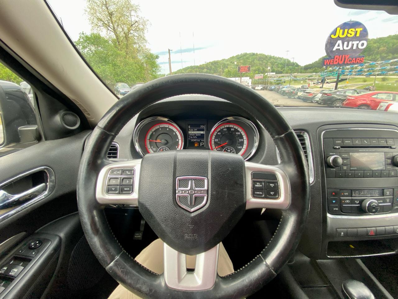 Dodge Durango 2WD 4dr SXT 2012