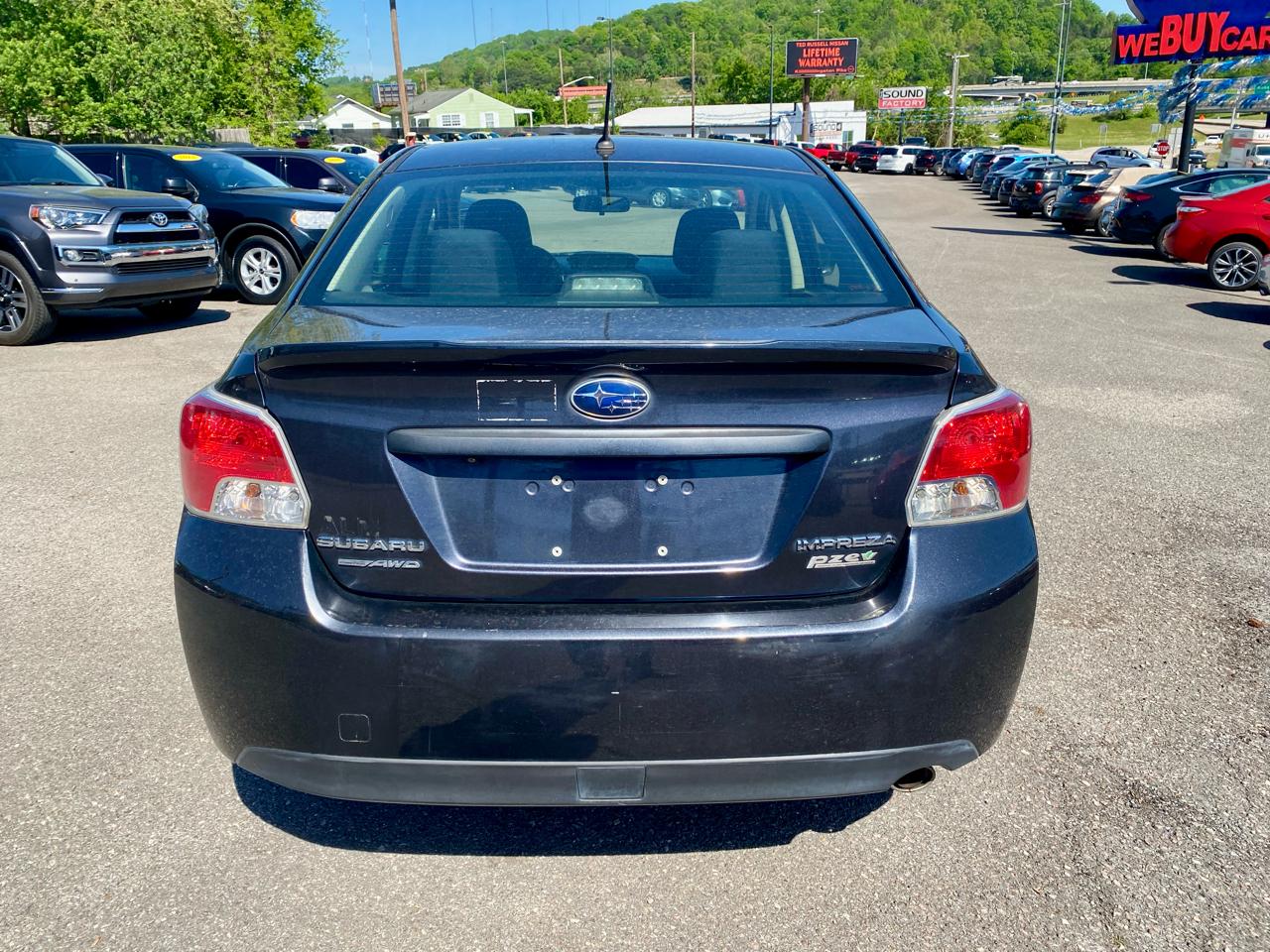 Subaru Impreza Sedan 4dr CVT 2.0i Premium 2015