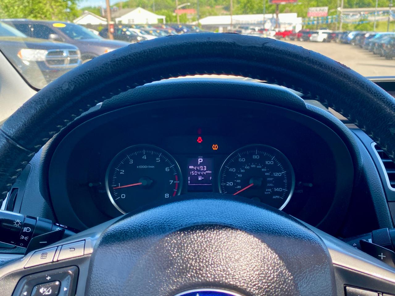 Subaru Impreza Sedan 4dr CVT 2.0i Premium 2015