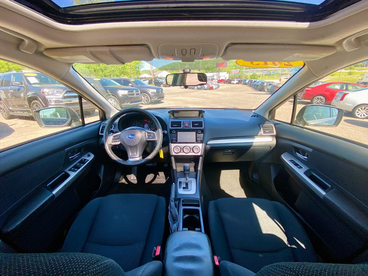 Subaru Impreza Sedan 4dr CVT 2.0i Premium 2015