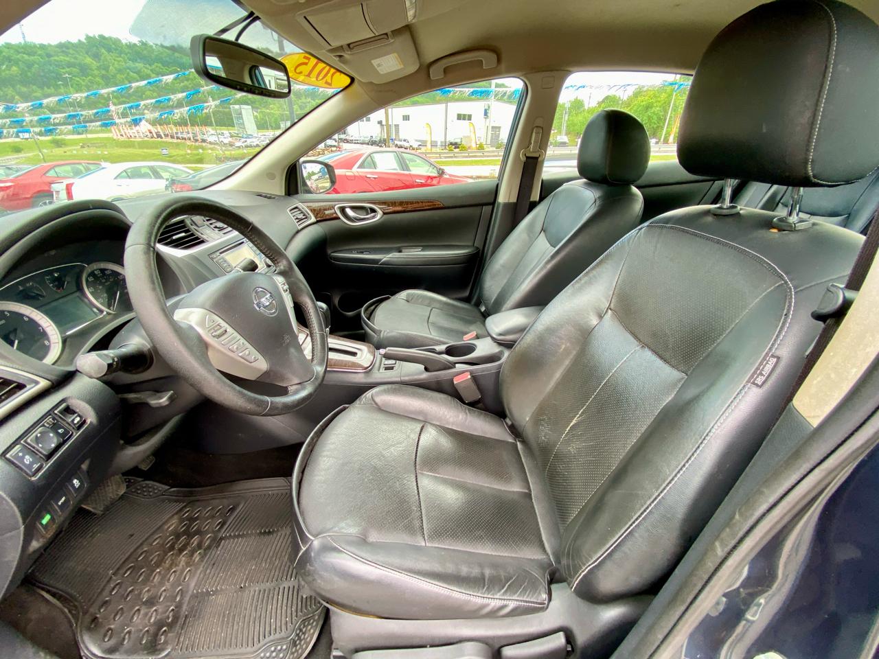 Nissan Sentra 4dr Sdn I4 CVT SL 2015