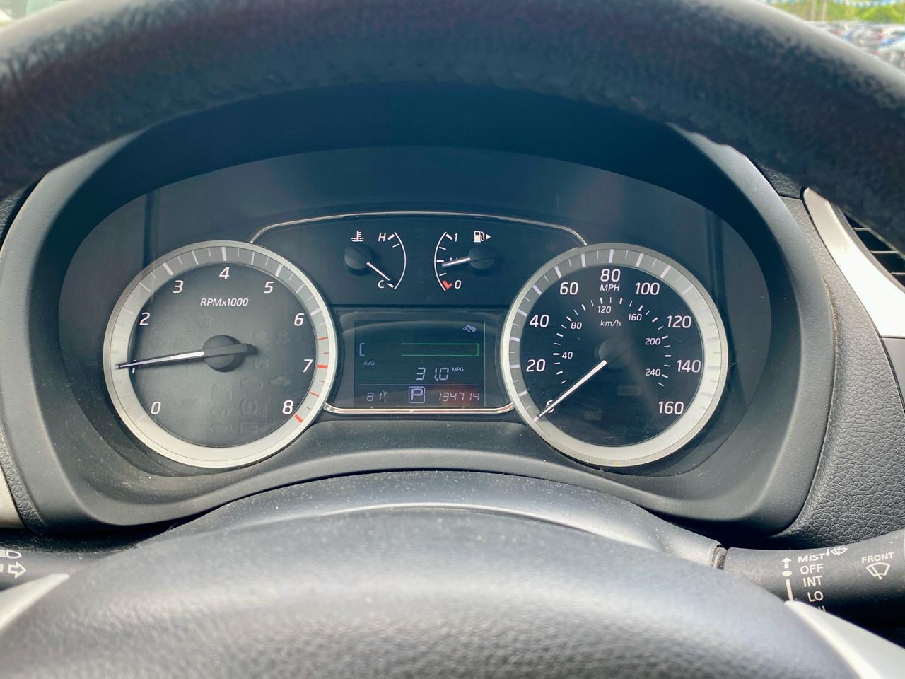 Nissan Sentra 4dr Sdn I4 CVT SL 2015