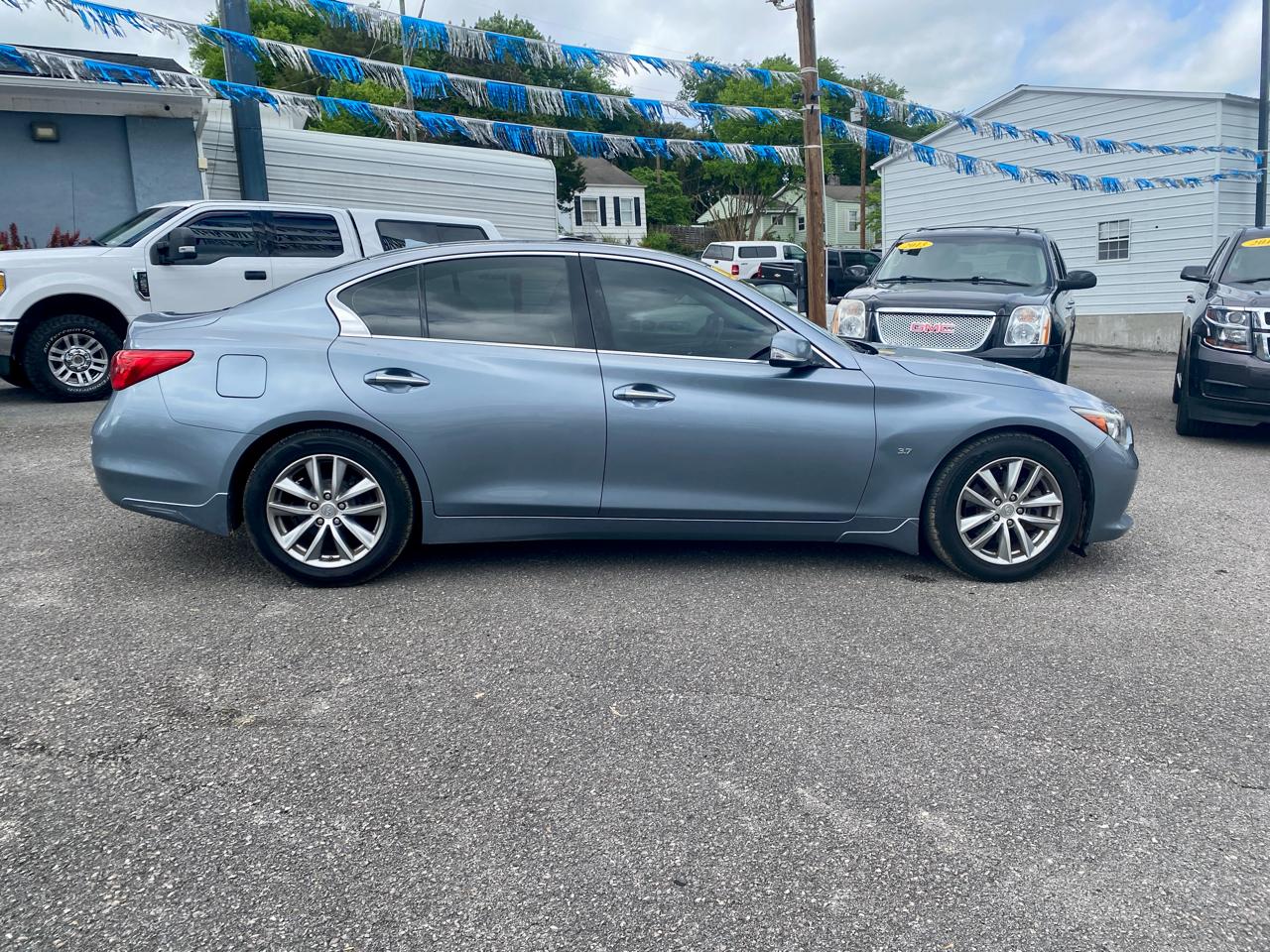 Infiniti Q50 4dr Sdn RWD 2014