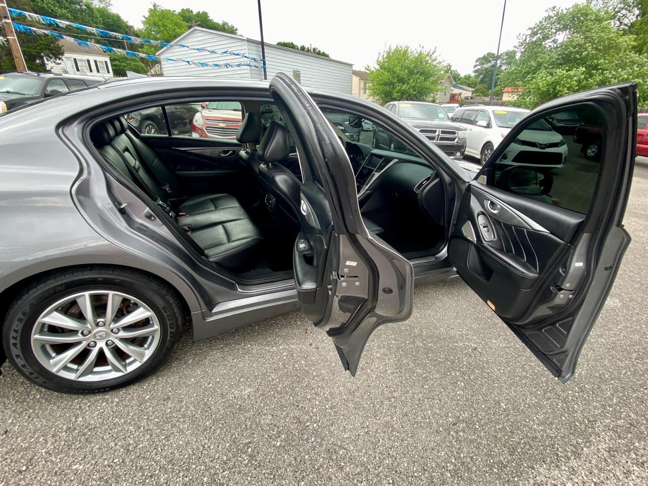 Infiniti Q50 3.0t Premium AWD 2017