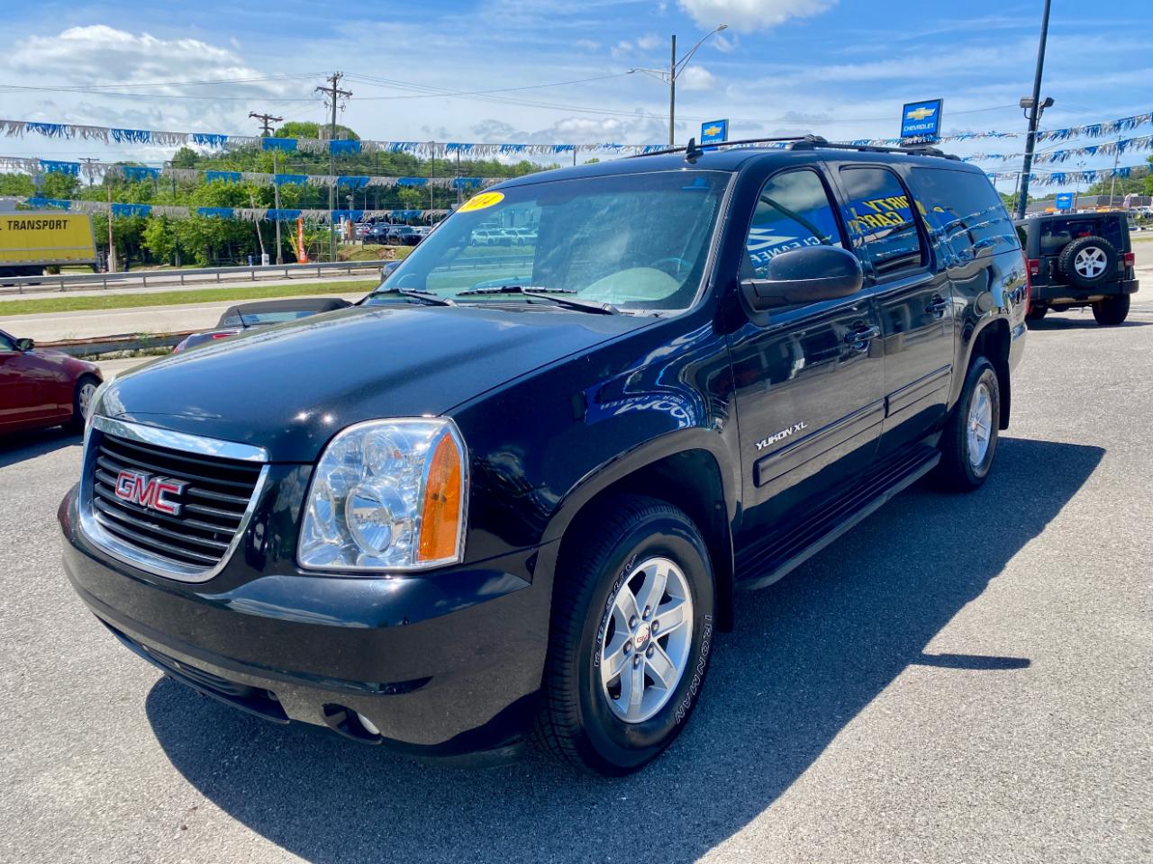 GMC Yukon XL 4WD 4dr 1500 SLT 2014