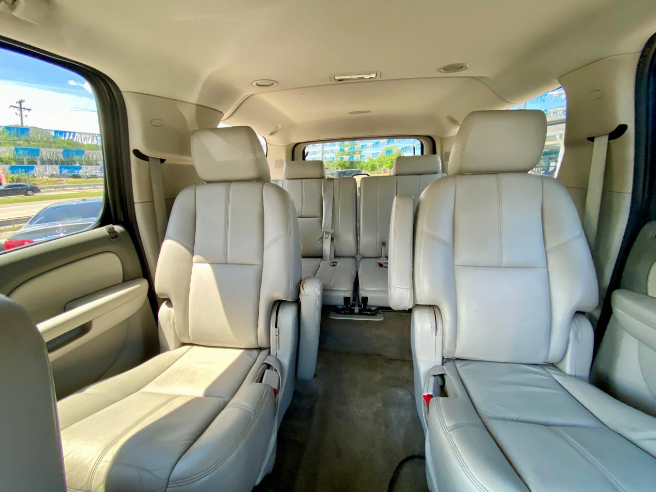 GMC Yukon XL 4WD 4dr 1500 SLT 2014