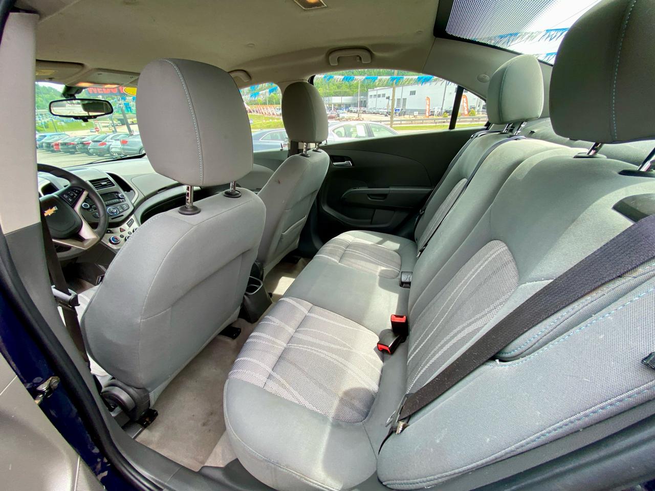 Chevrolet Sonic 4dr Sdn Auto LT 2015