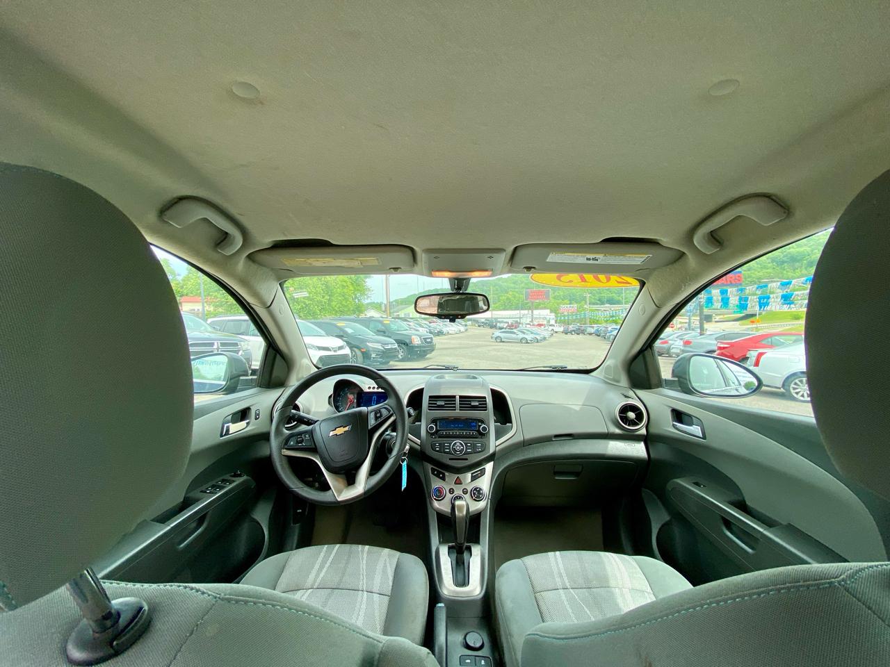 Chevrolet Sonic 4dr Sdn Auto LT 2015
