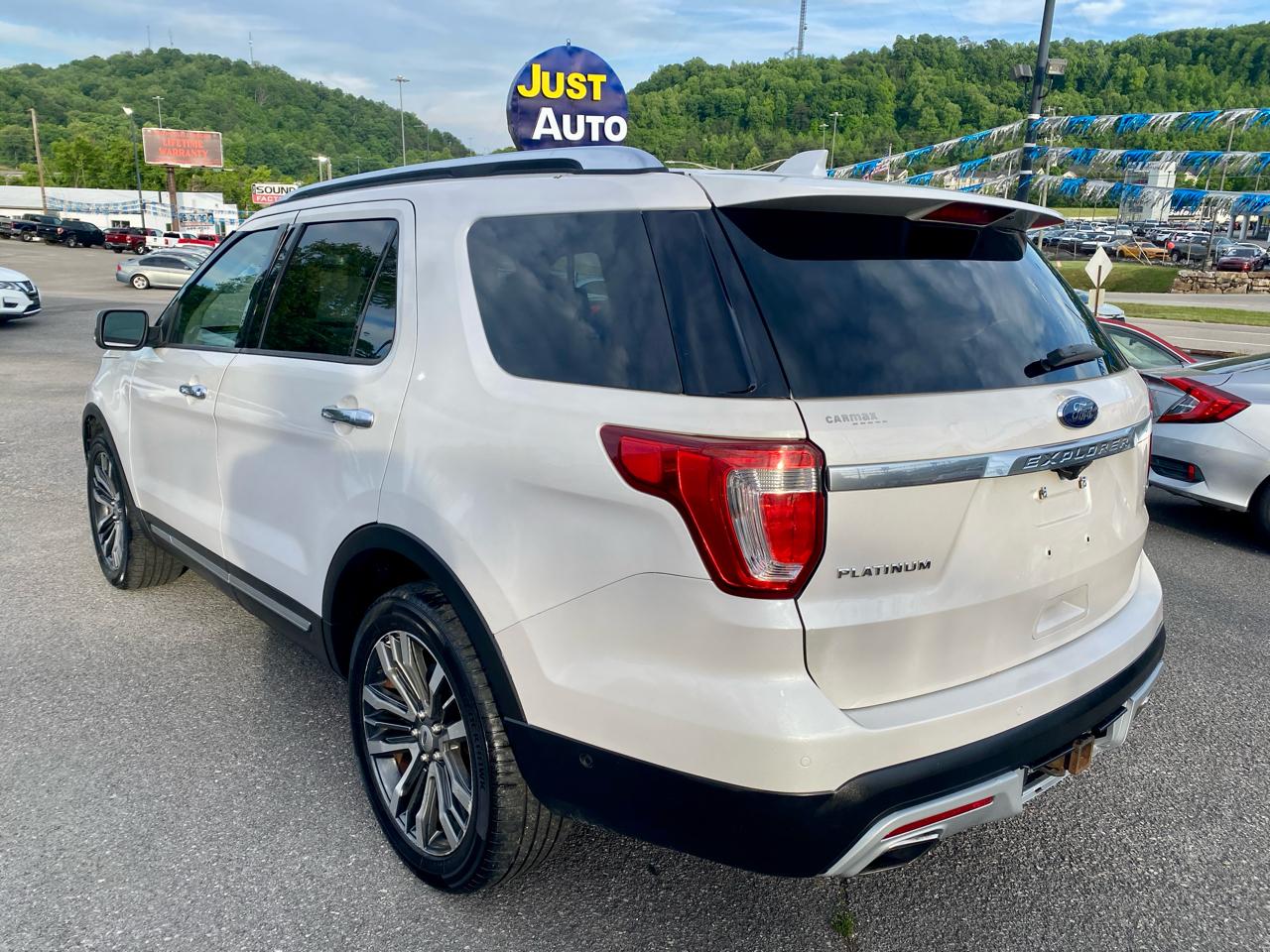 Ford Explorer 4WD 4dr Platinum 2016