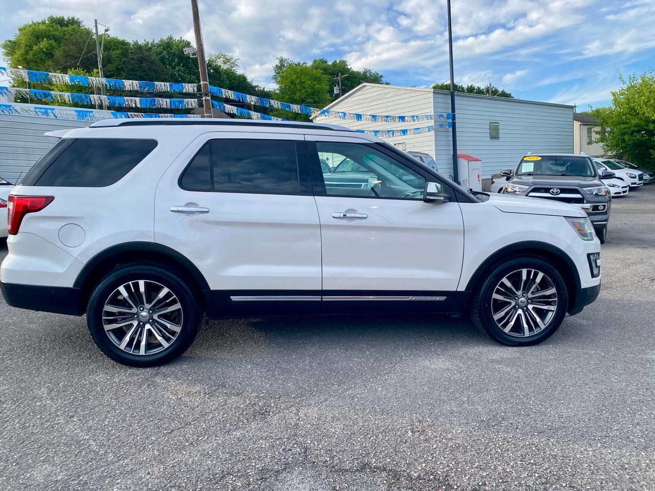 Ford Explorer 4WD 4dr Platinum 2016