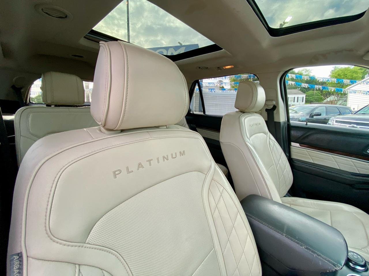 Ford Explorer 4WD 4dr Platinum 2016