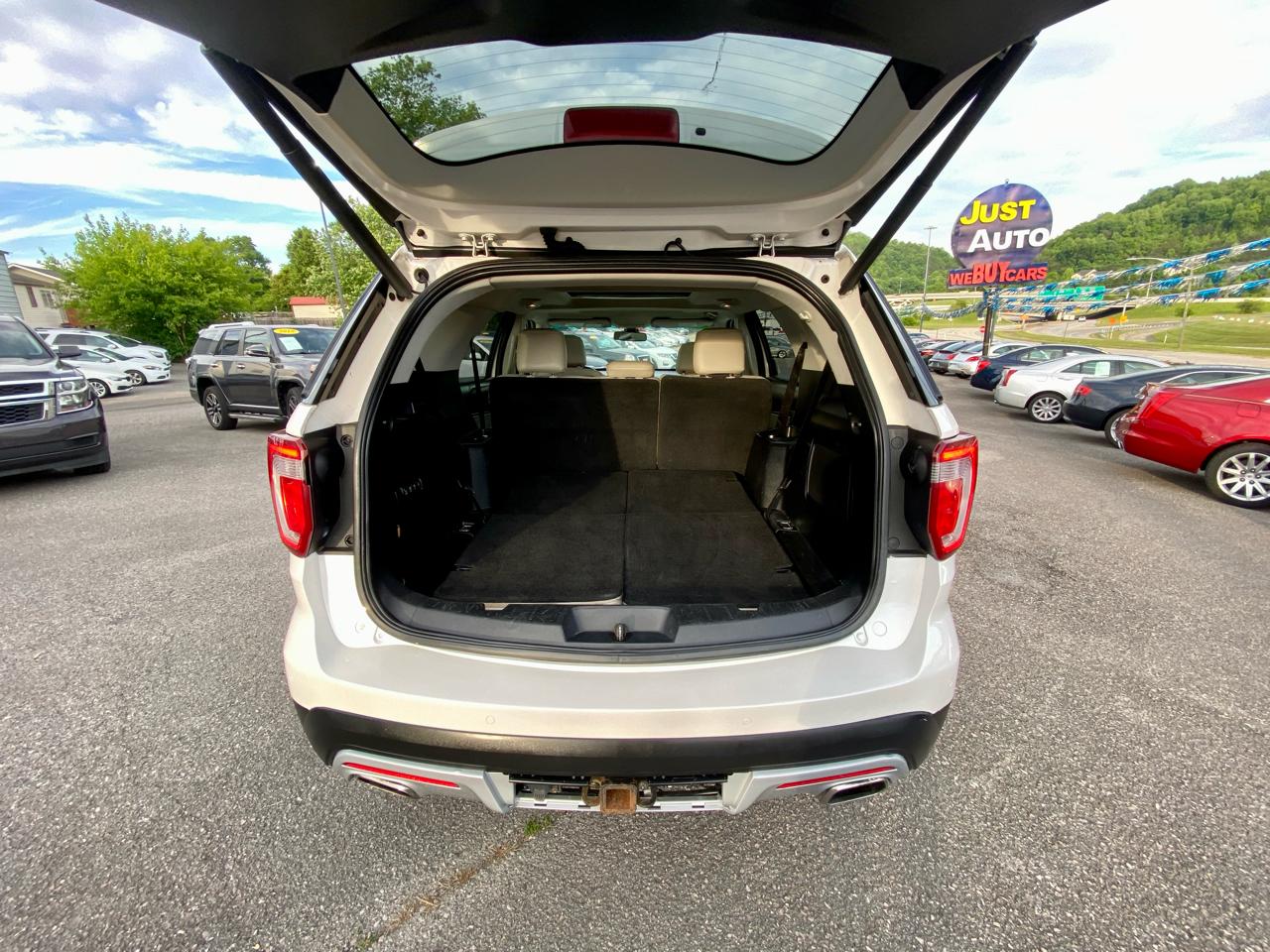 Ford Explorer 4WD 4dr Platinum 2016