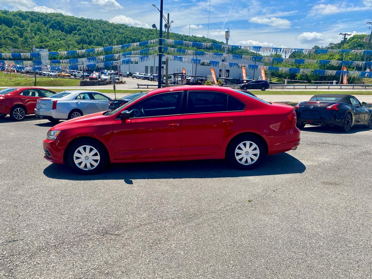 Volkswagen Jetta Sedan 4dr Man 2.0L S 2015