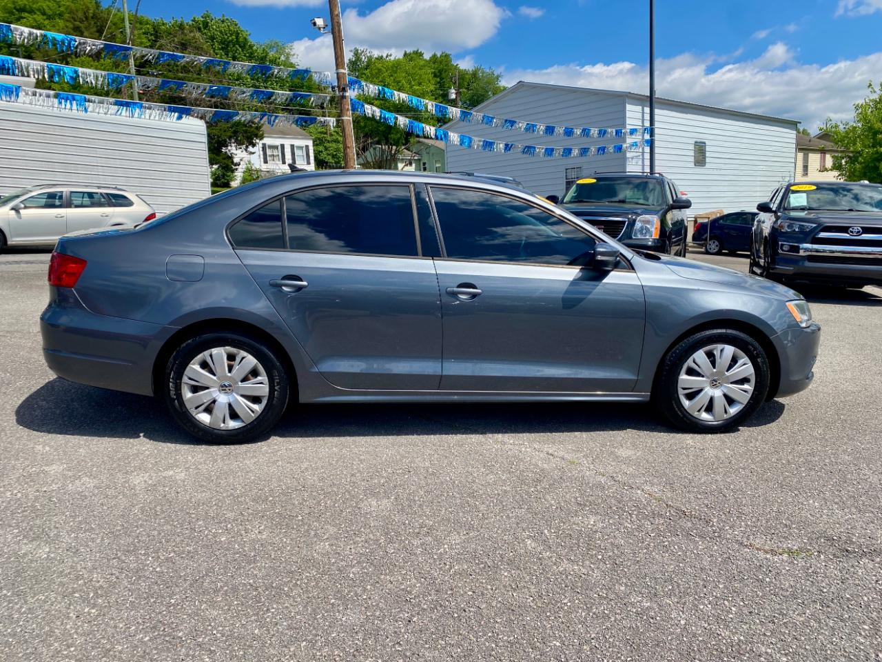 Volkswagen Jetta Sedan 4dr Auto SE PZEV 2014