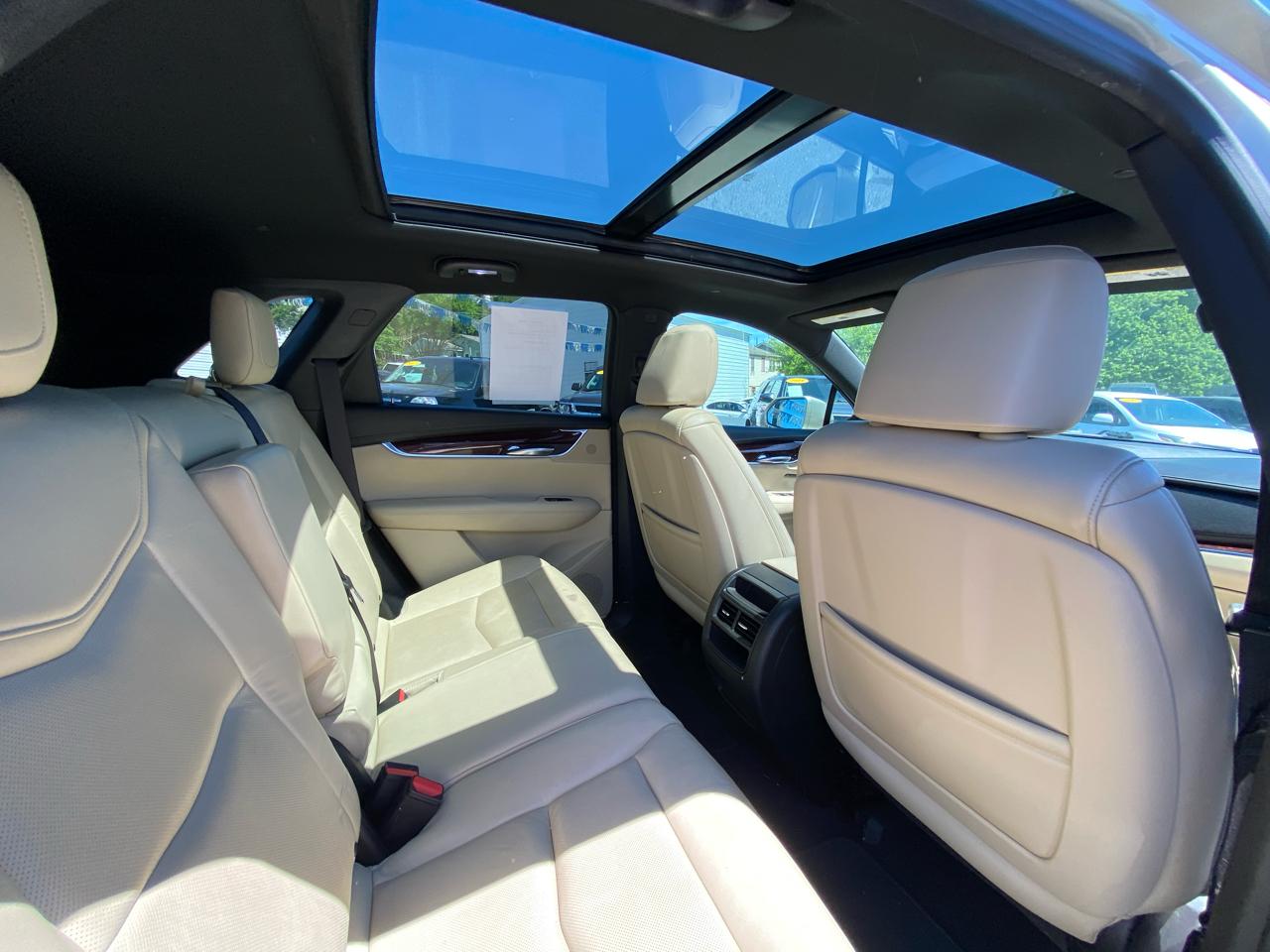 Cadillac XT5 FWD 4dr Luxury 2017