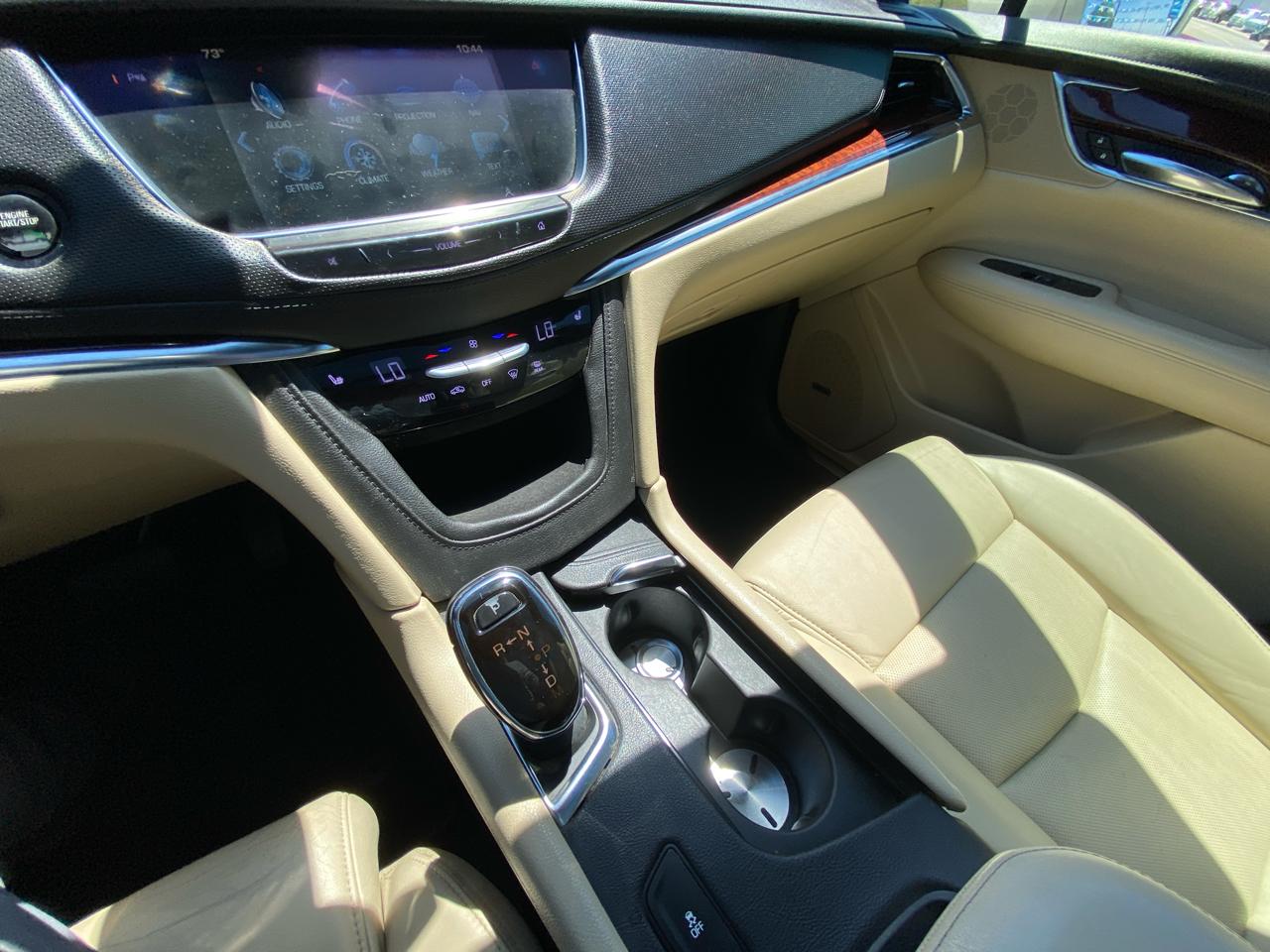 Cadillac XT5 FWD 4dr Luxury 2017