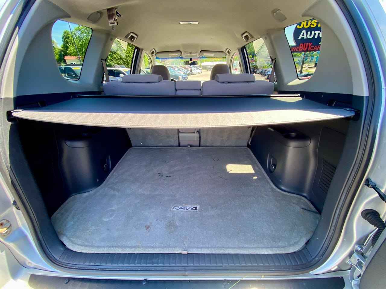 Toyota RAV4 2WD 4dr V6 (Natl) 2007