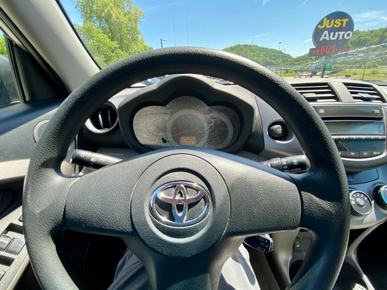 Toyota RAV4 2WD 4dr V6 (Natl) 2007