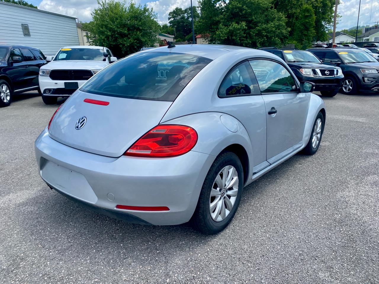 Volkswagen Beetle Coupe 2dr Auto 1.8T Entry PZEV 2014