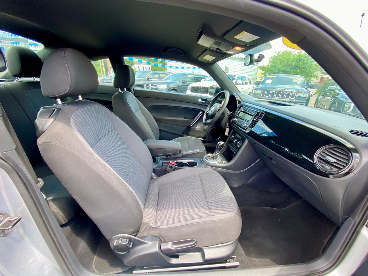 Volkswagen Beetle Coupe 2dr Auto 1.8T Entry PZEV 2014
