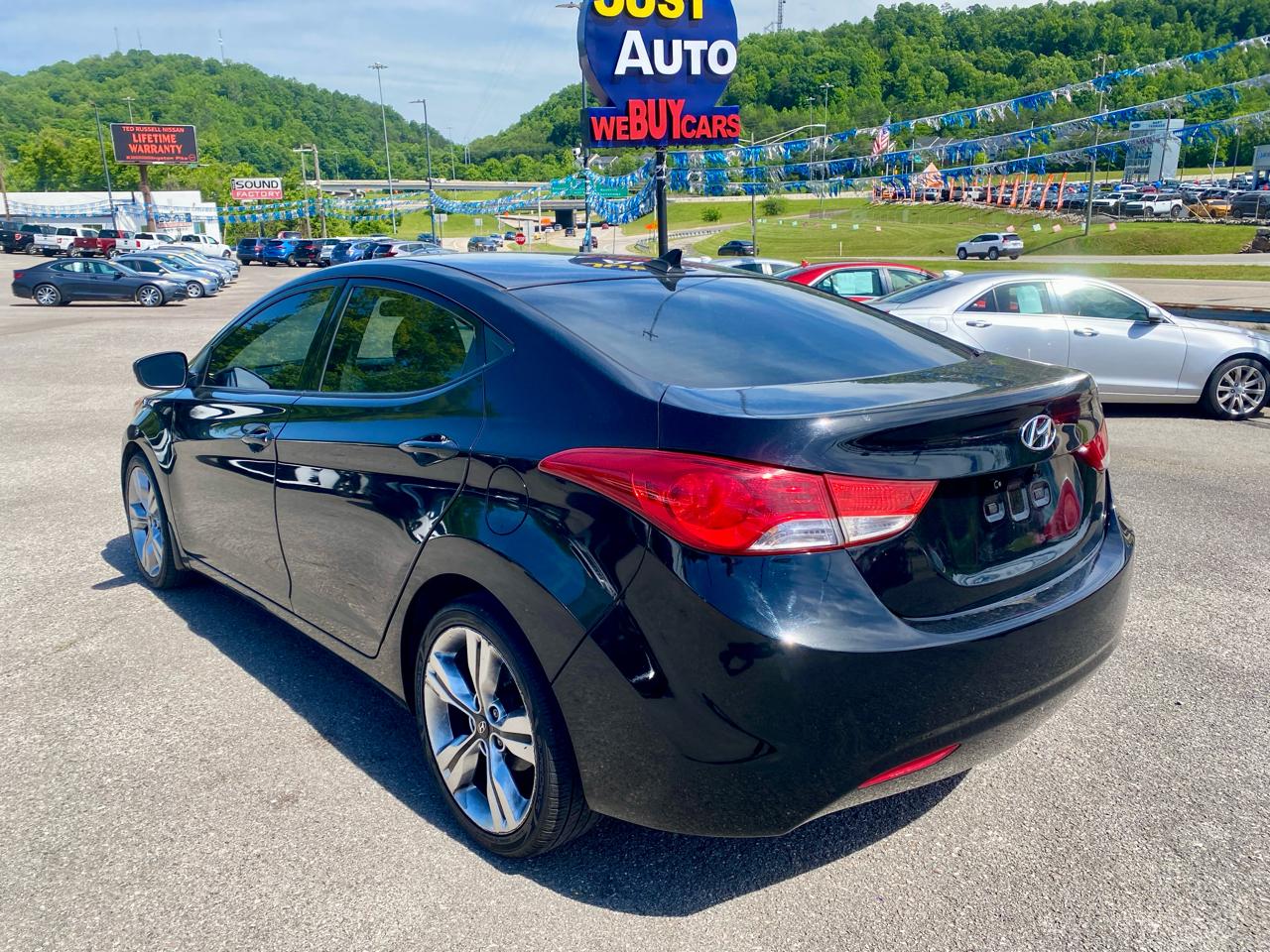 Hyundai Elantra 4dr Sdn Auto Limited PZEV (Ulsan Plant) 2013