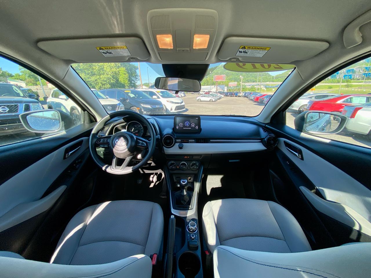 Toyota Yaris Sedan XLE Auto (Natl) 2019