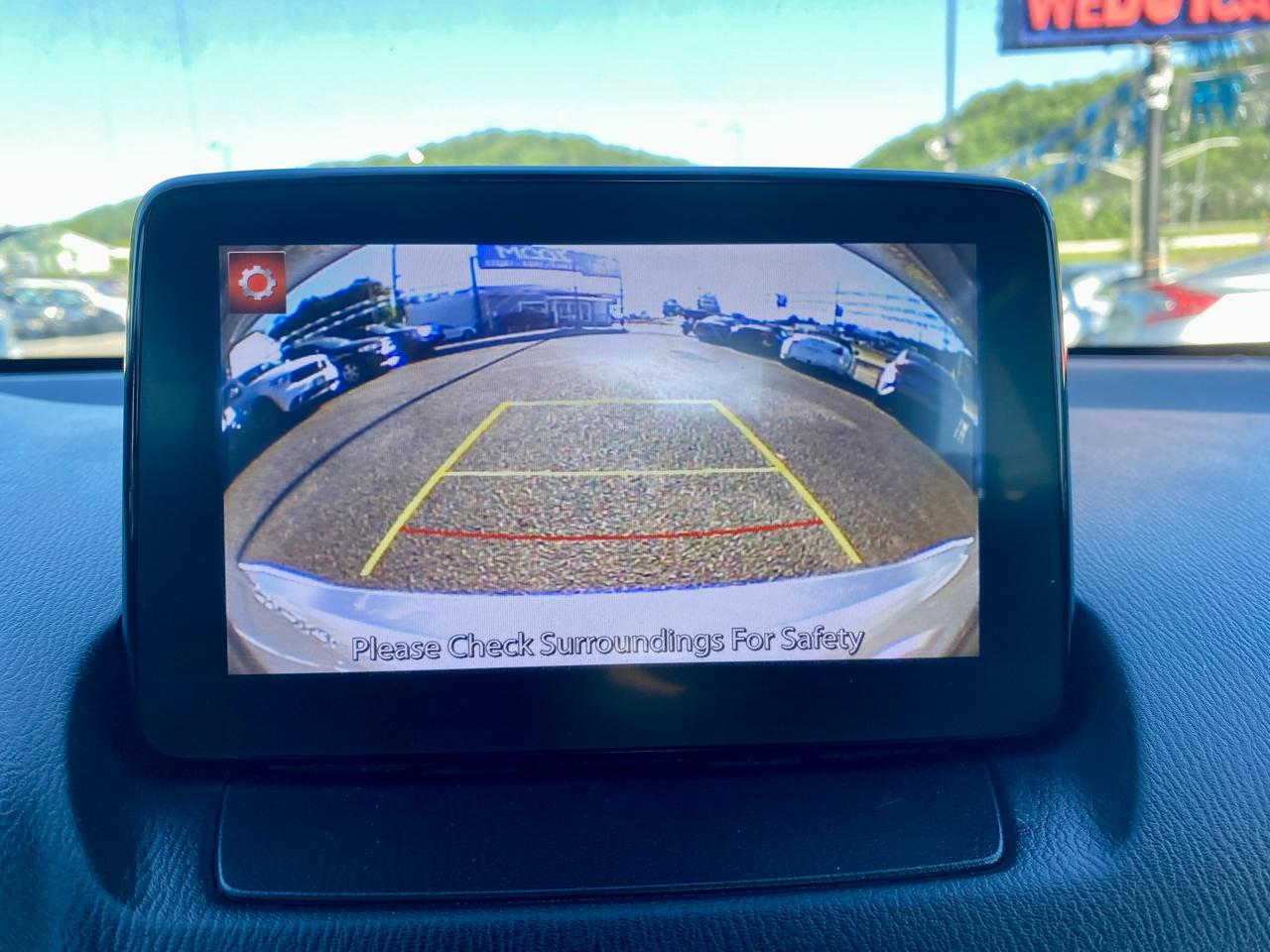 Toyota Yaris Sedan XLE Auto (Natl) 2019