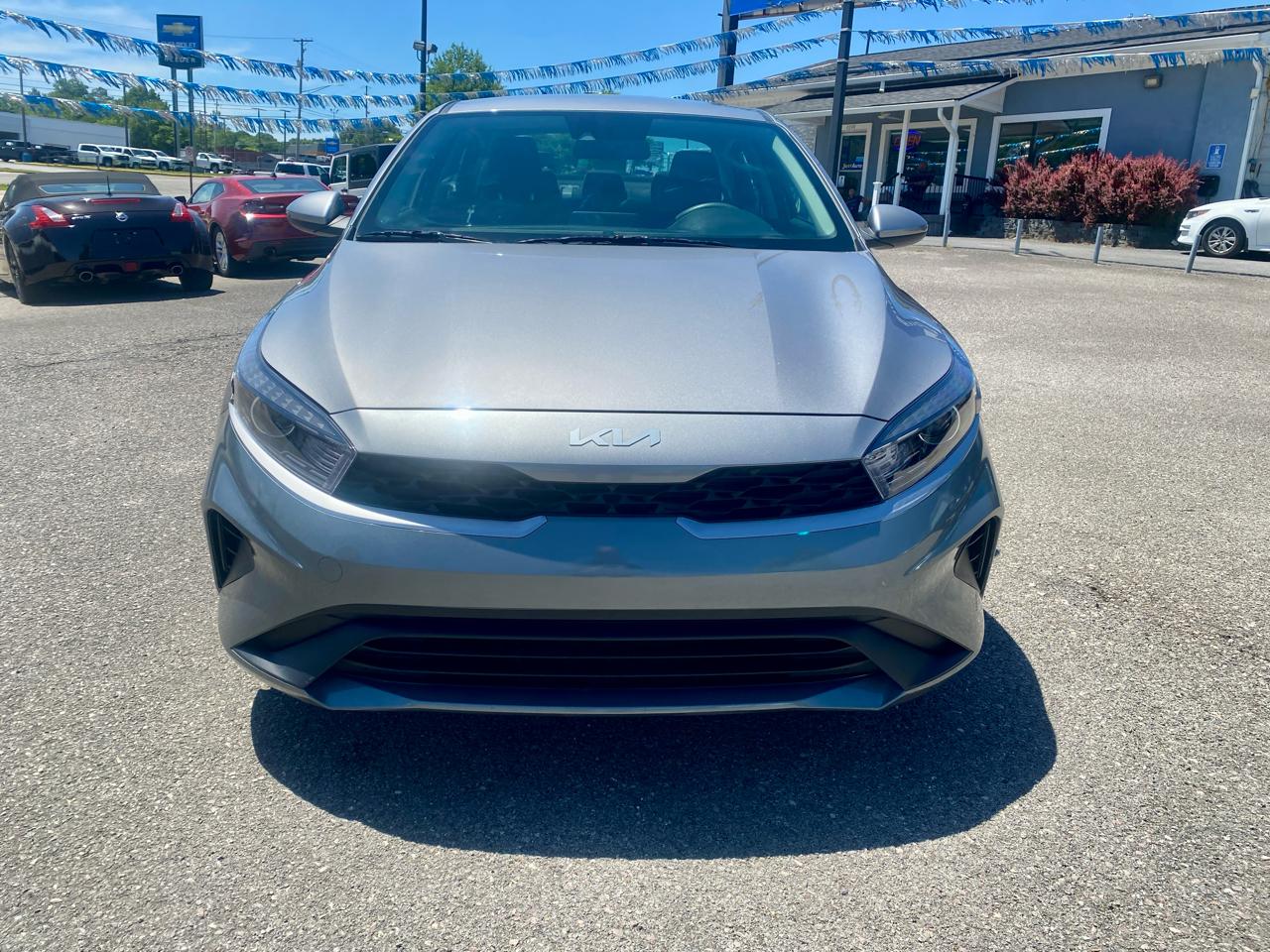 Kia Forte LXS IVT 2024