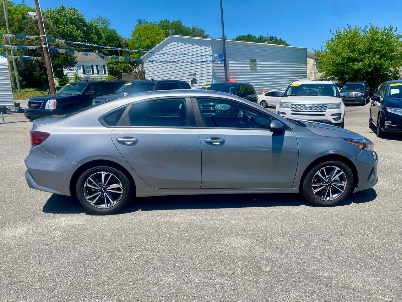 Kia Forte LXS IVT 2024