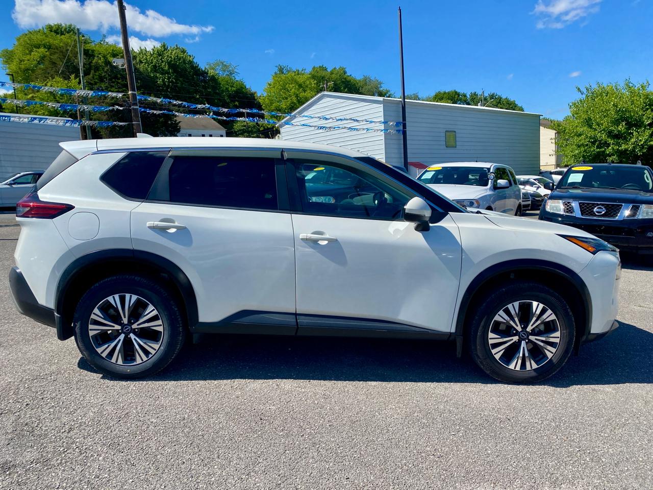 Nissan Rogue FWD SV 2022