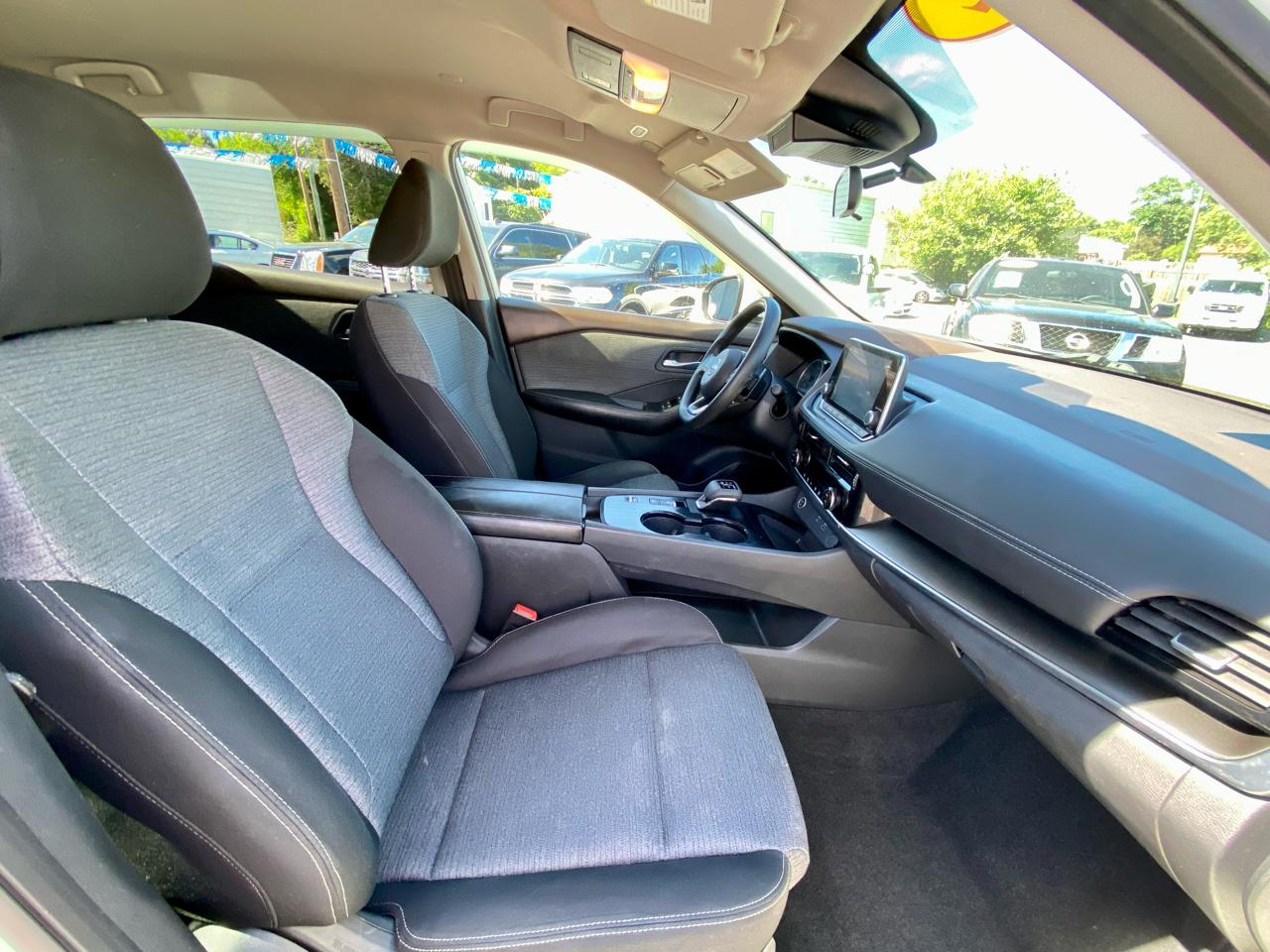 Nissan Rogue FWD SV 2022