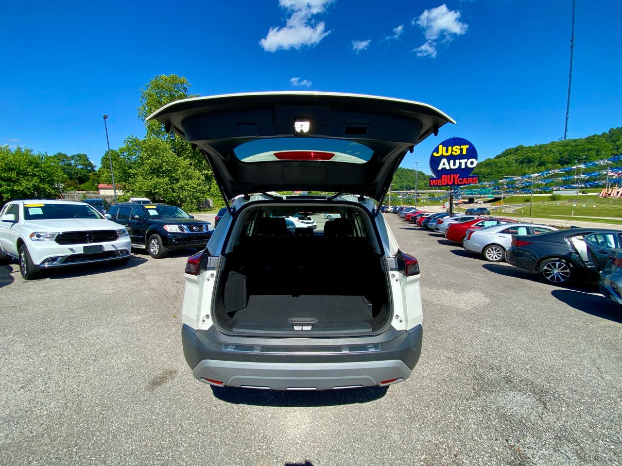 Nissan Rogue FWD SV 2022