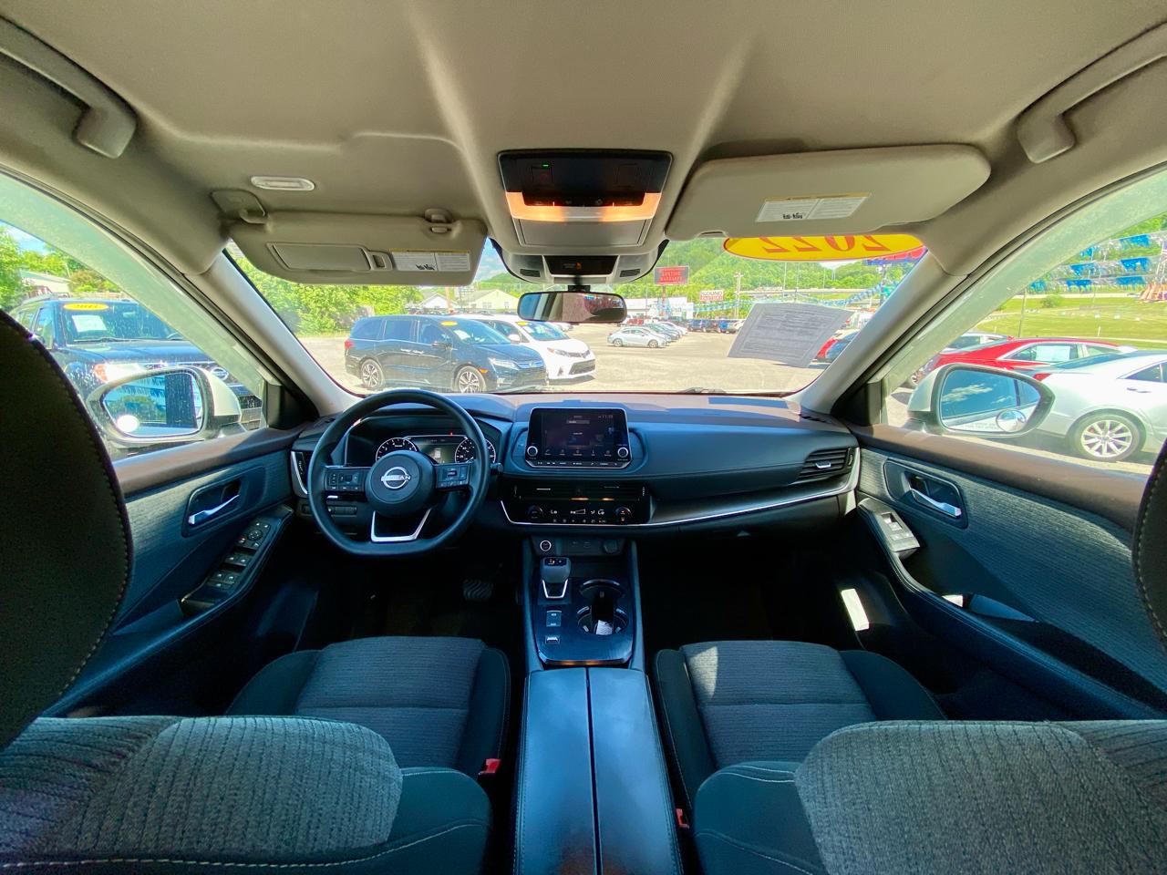 Nissan Rogue FWD SV 2022