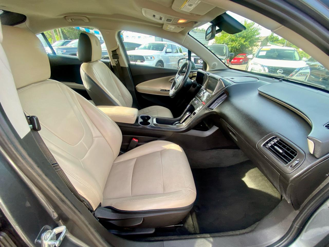 Chevrolet Volt 5dr HB 2011