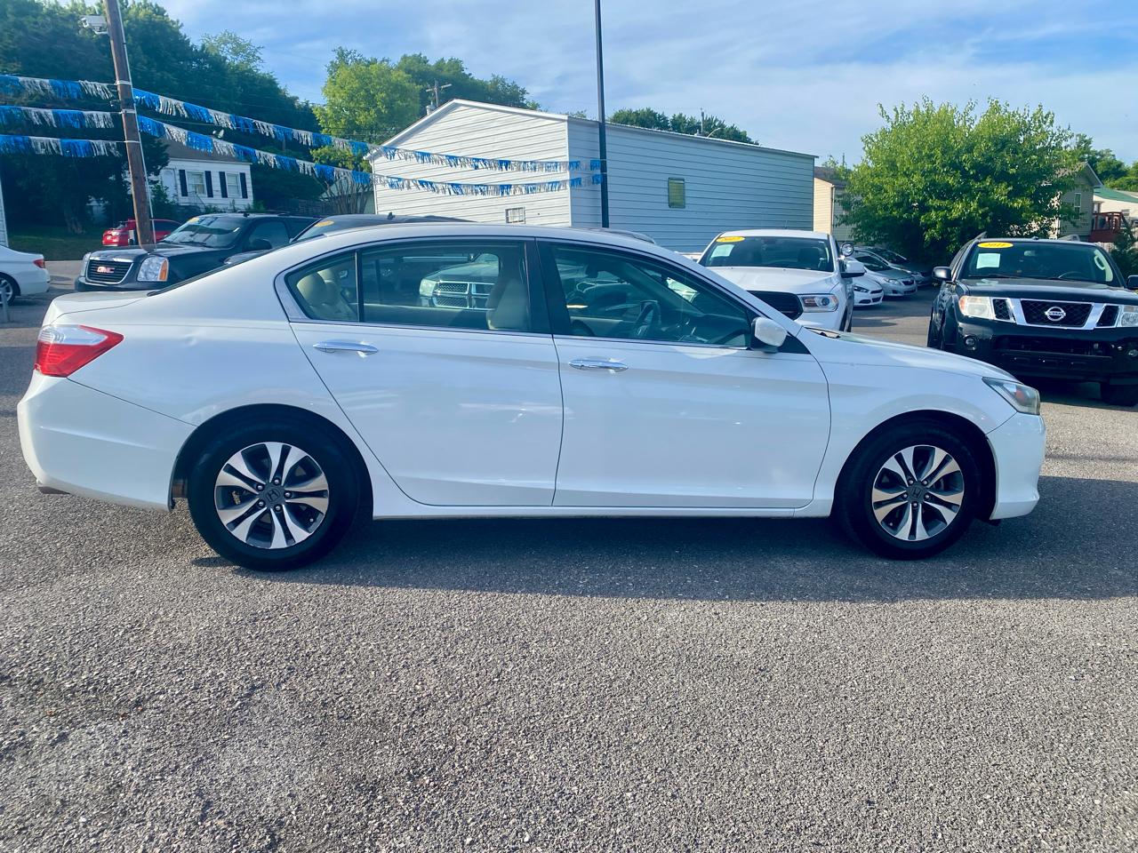 Honda Accord Sdn 4dr I4 CVT LX 2013