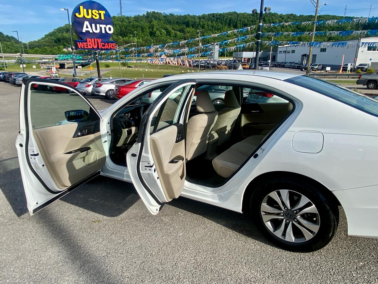 Honda Accord Sdn 4dr I4 CVT LX 2013