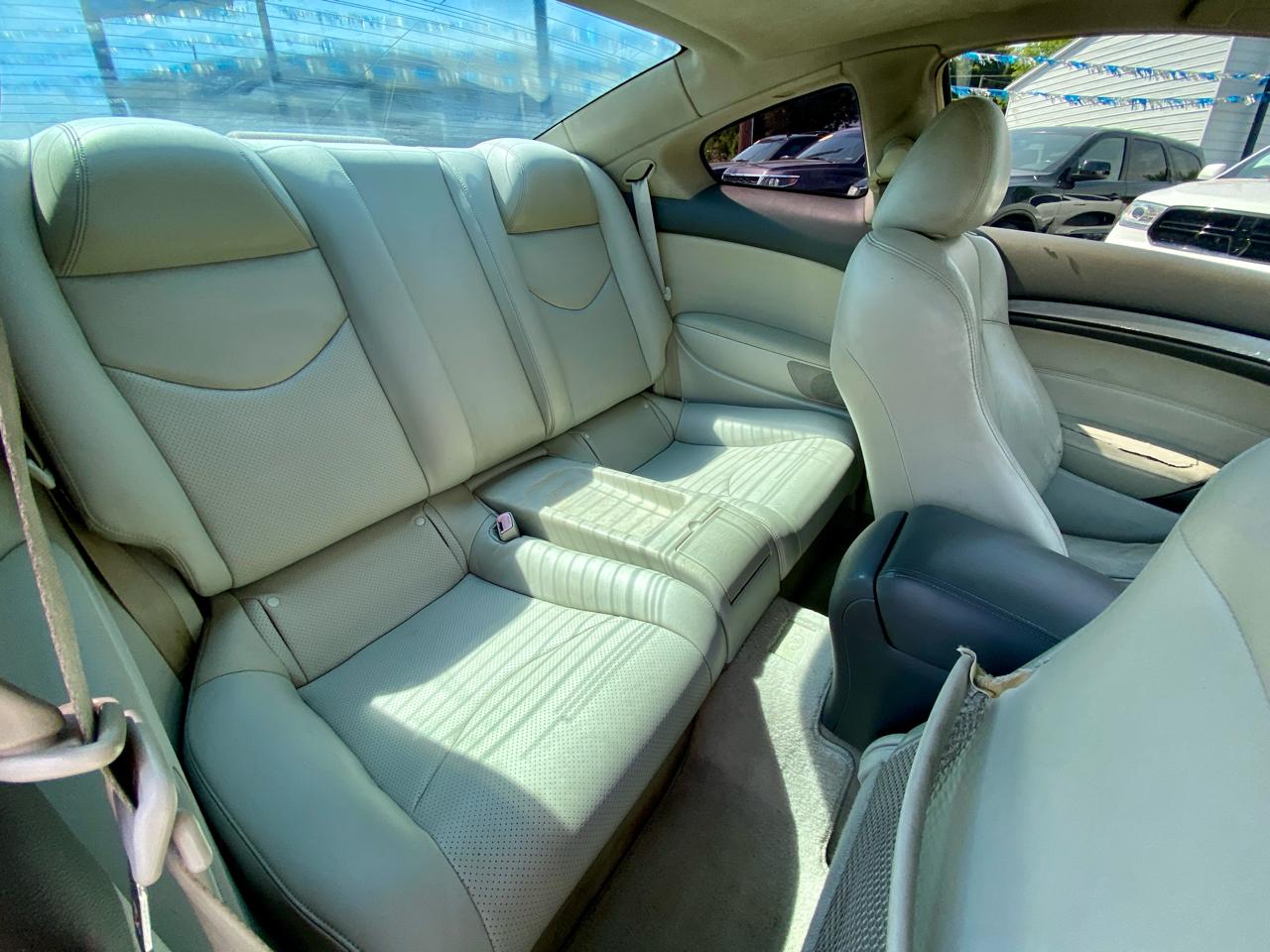 Infiniti G37 Coupe 2dr Journey RWD 2012