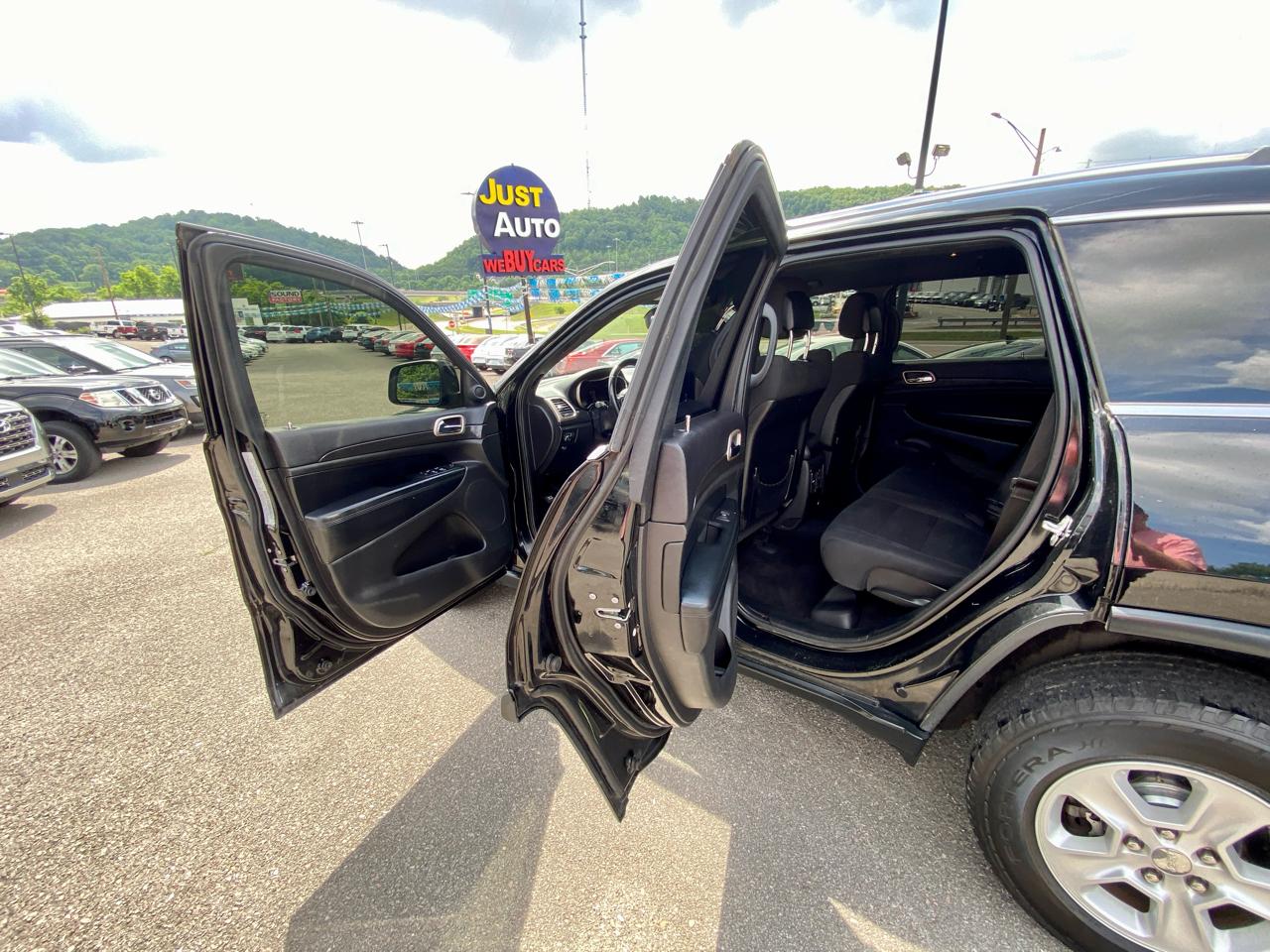 Jeep Grand Cherokee Laredo 4x4 2017