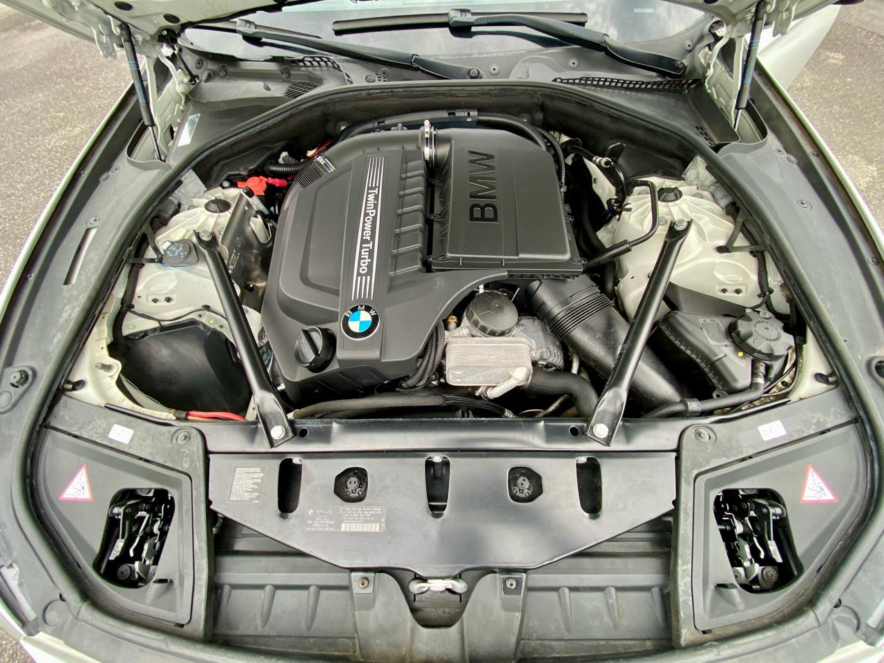 BMW 5 Series 4dr Sdn 535i RWD 2014